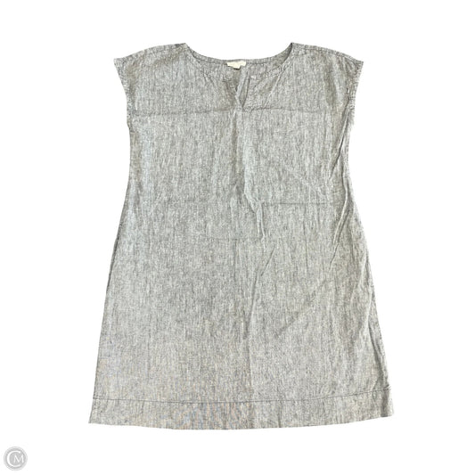 Dress Casual Short By Eileen Fisher In Grey, Size: M
