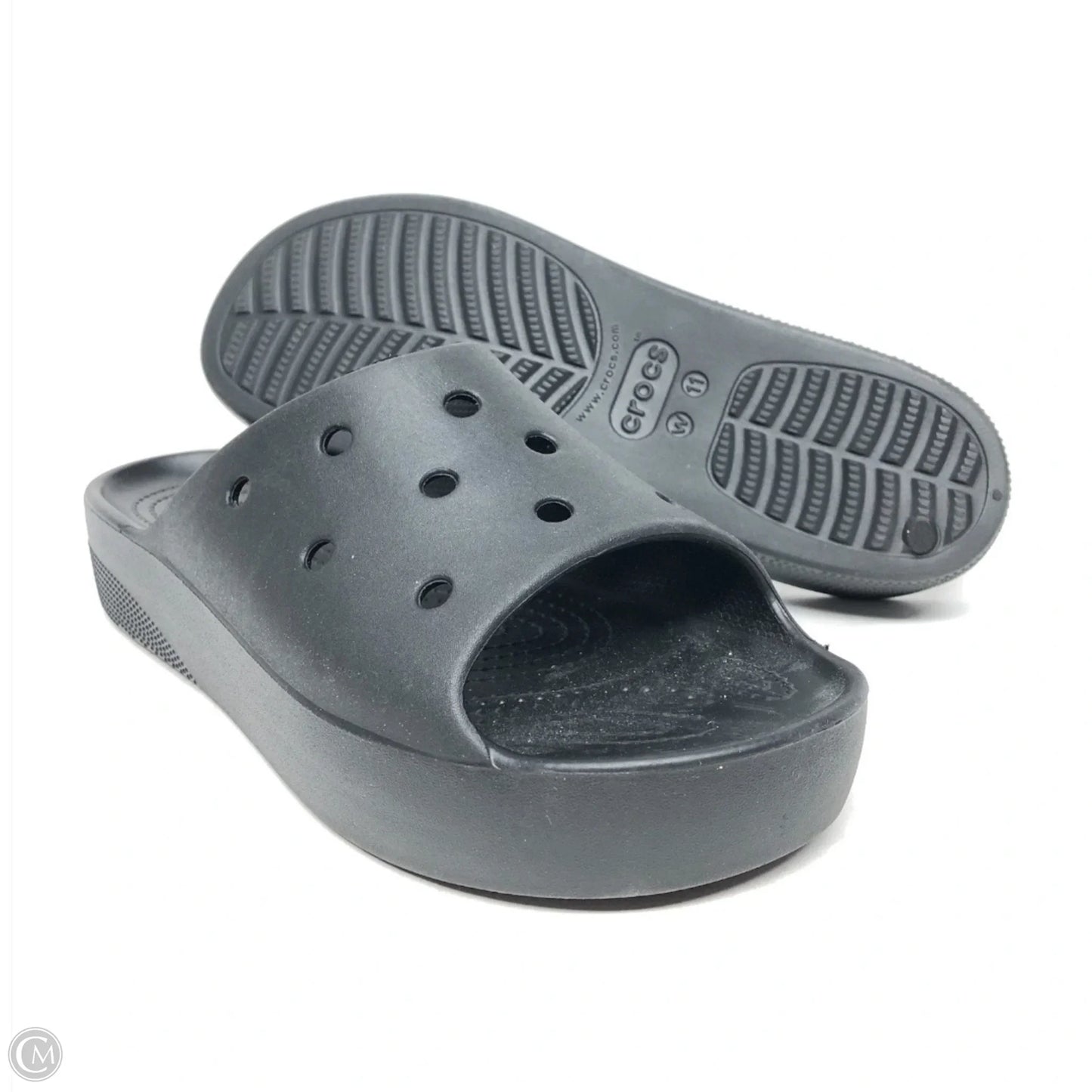 Sandals Flats By Crocs In Black, Size: 11