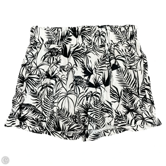 Shorts By Clothes Mentor In Black & White, Size: M