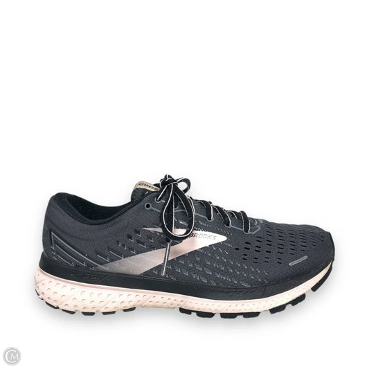 Shoes Athletic By Brooks In Grey & Pink, Size: 8
