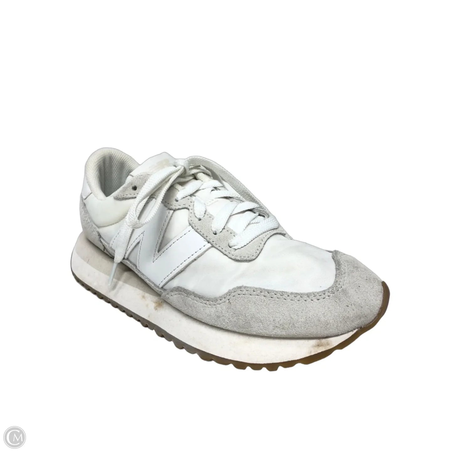 Shoes Sneakers By New Balance In White, Size: 9