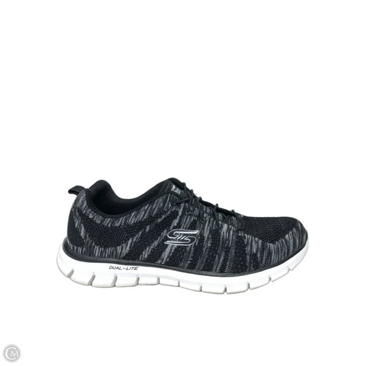Shoes Athletic By Skechers In Black & White, Size: 10