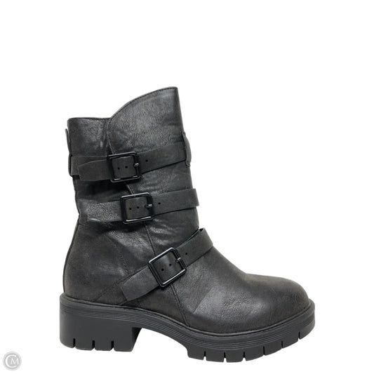 Boots Ankle Flats By Mia In Black, Size: 7.5