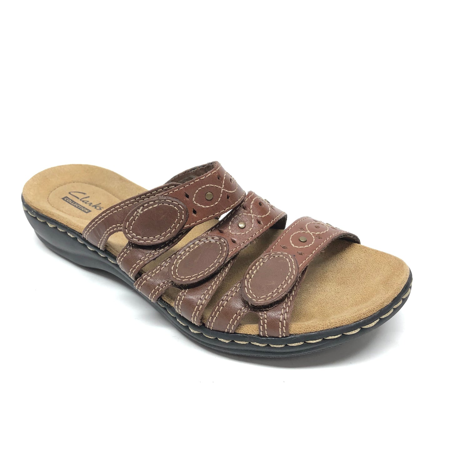 Brown Sandals Flats Clarks, Size 8
