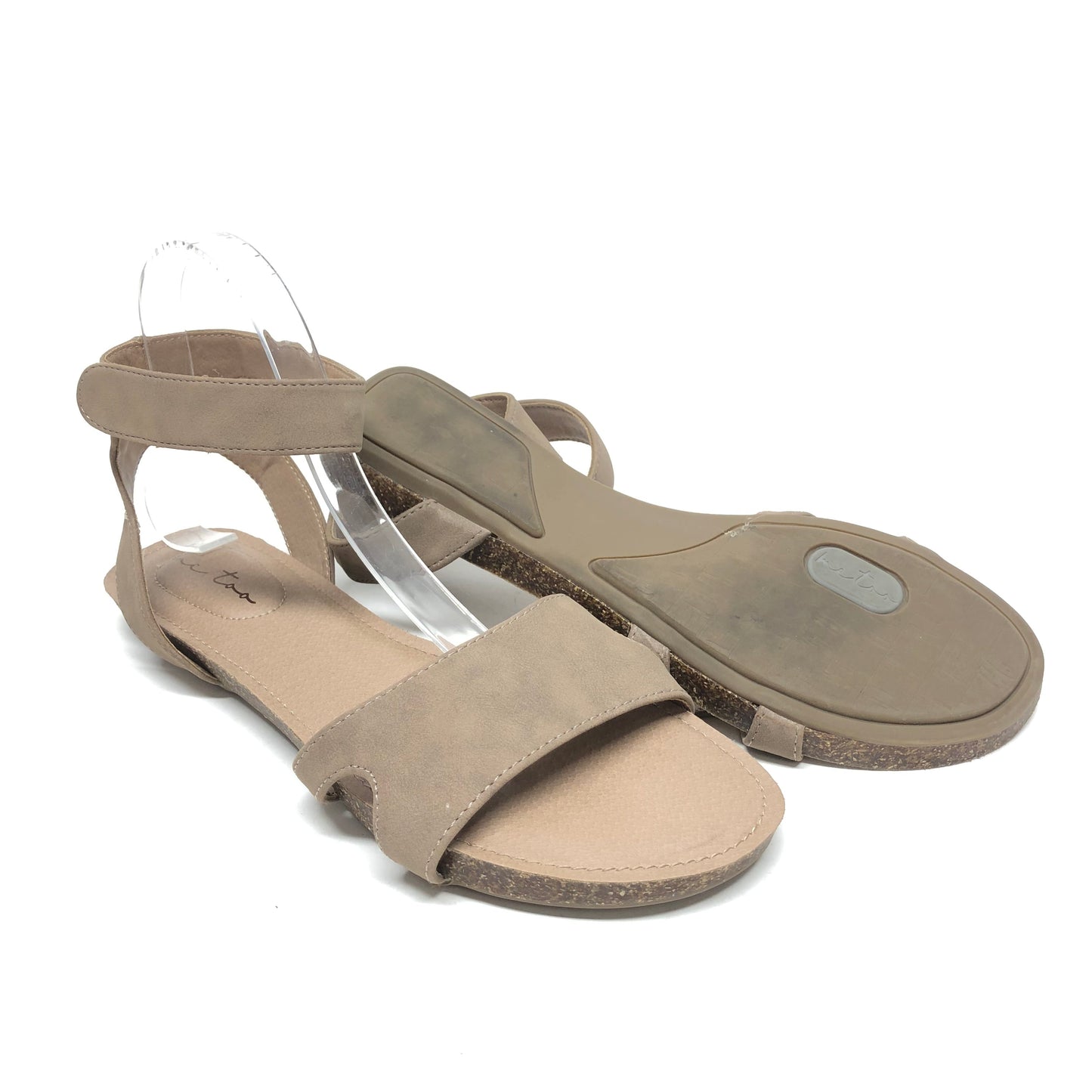 Taupe Sandals Flats Me Too, Size 9.5