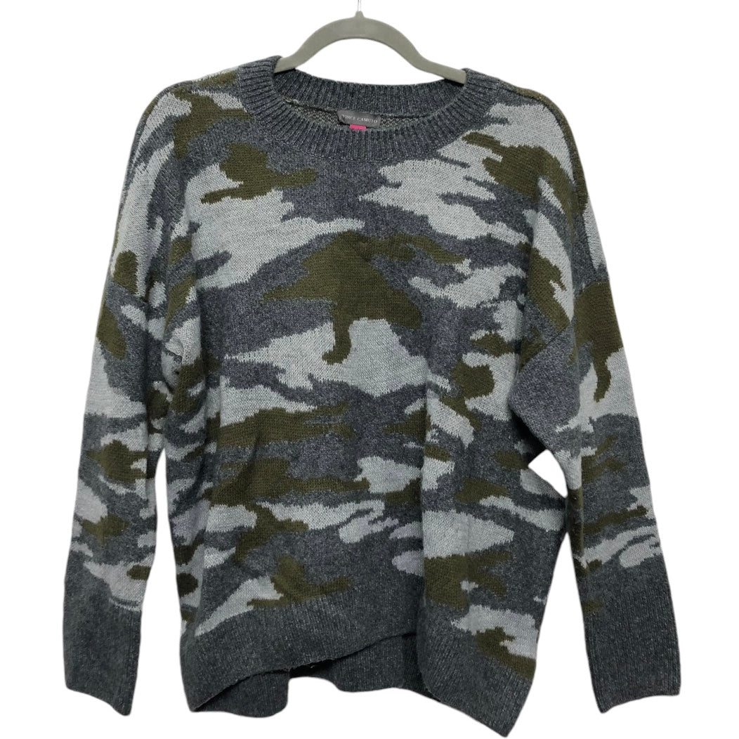 Sweater By Vince Camuto In Camouflage Print, Size: M