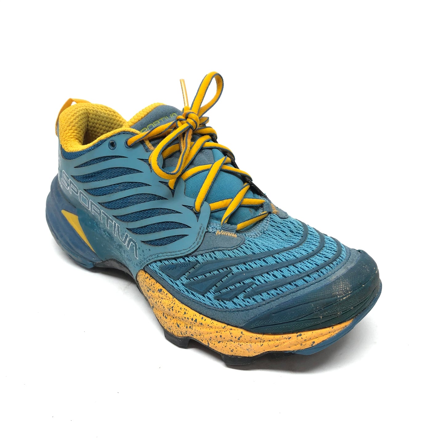 Shoes Athletic By Cmb In Blue & Yellow, Size: 7.5