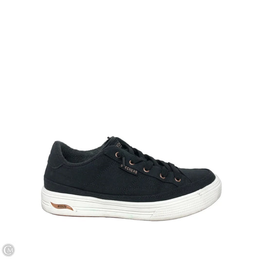 Shoes Sneakers By Skechers In Black, Size: 9.5