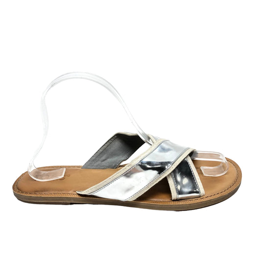 Silver & Tan Sandals Flats Toms, Size 8.5