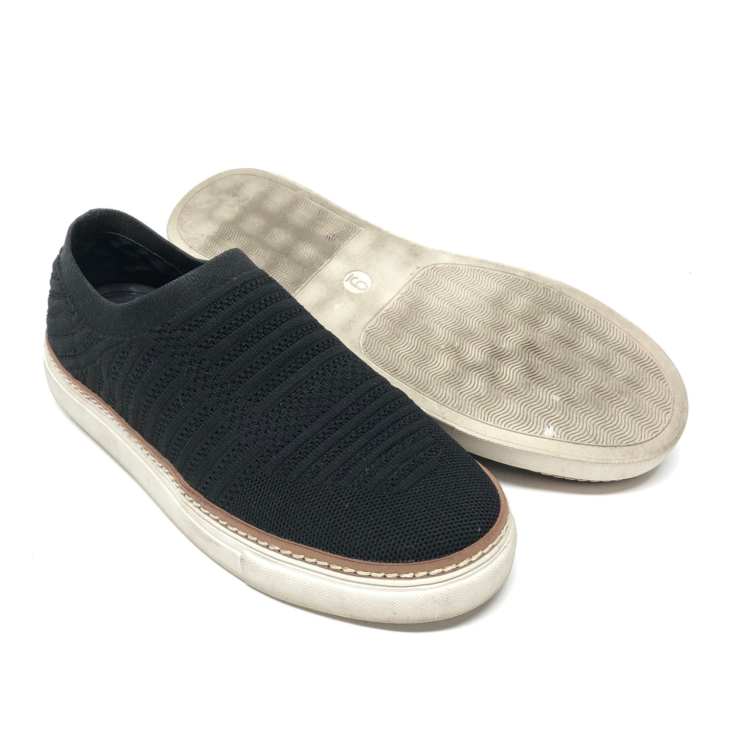 Black Shoes Flats Vince Camuto, Size 9
