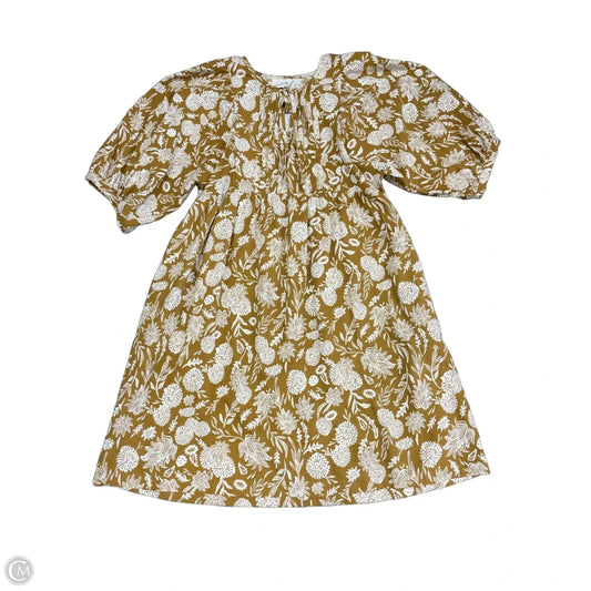 Dress Casual Short By Universal Thread In Cream & Yellow, Size: M