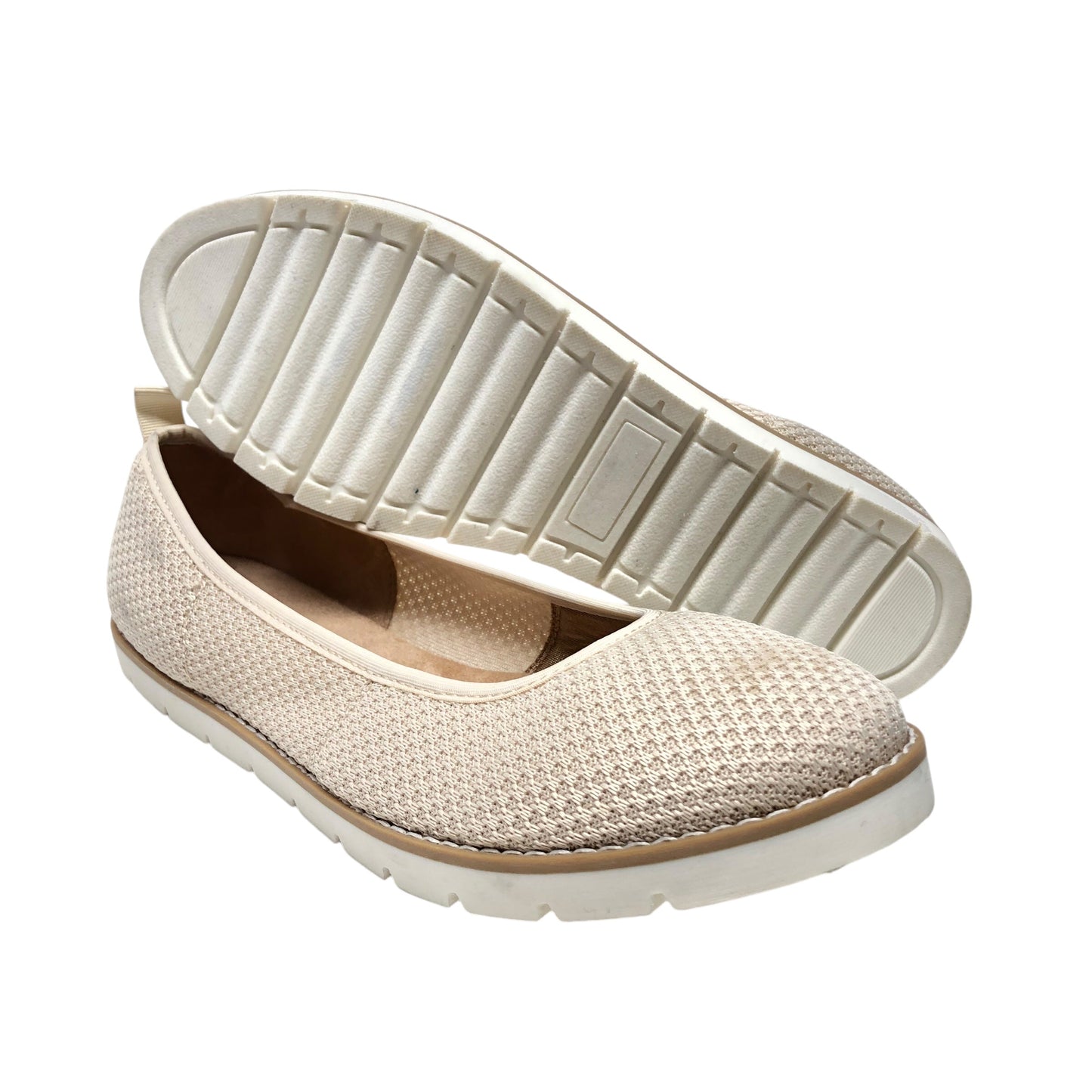 Shoes Flats By Life Stride In Cream, Size: 10