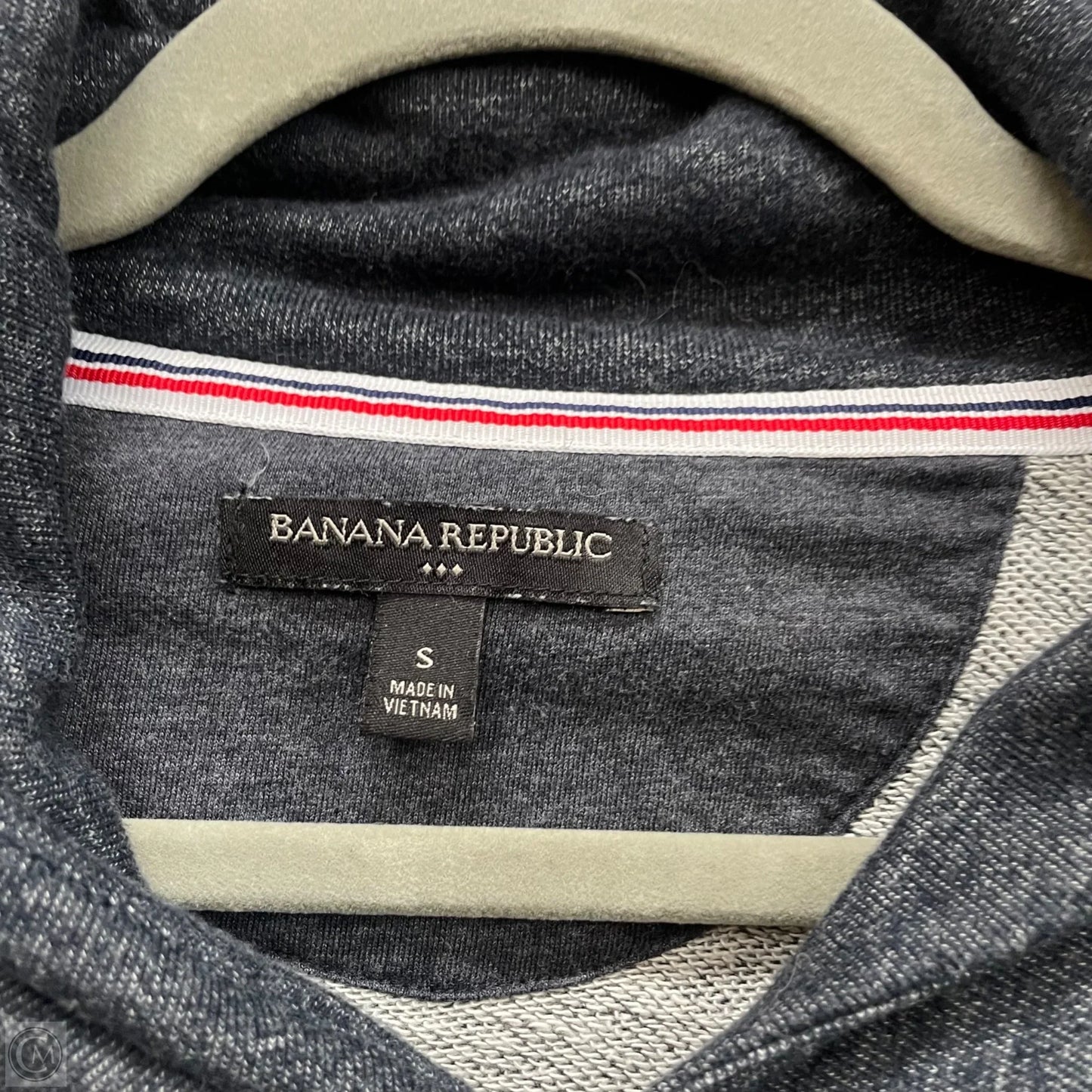 Sweatshirt Collar By Banana Republic In Grey, Size: S