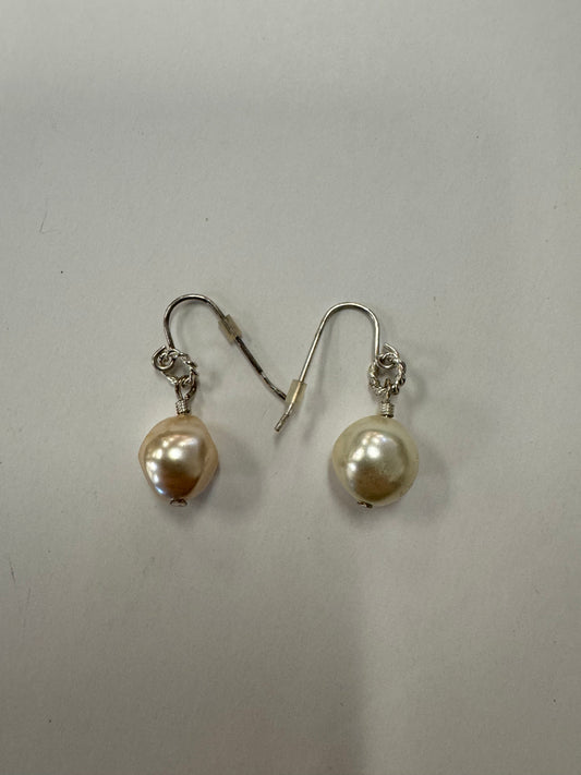 Earrings Dangle/drop By Clothes Mentor