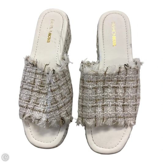Shoes Heels Platform By Fashion Nova In Gold & White, Size: 10