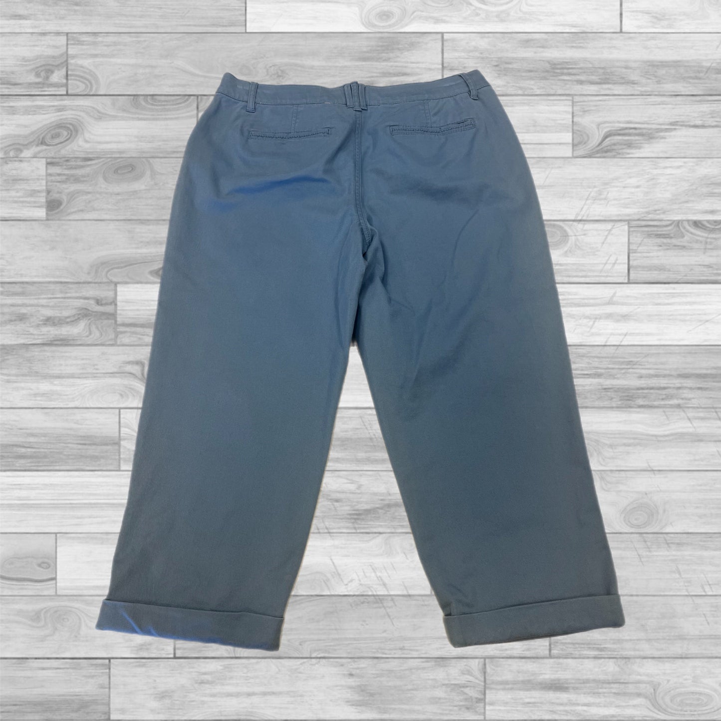 Capris By Clothes Mentor In Blue, Size: 4