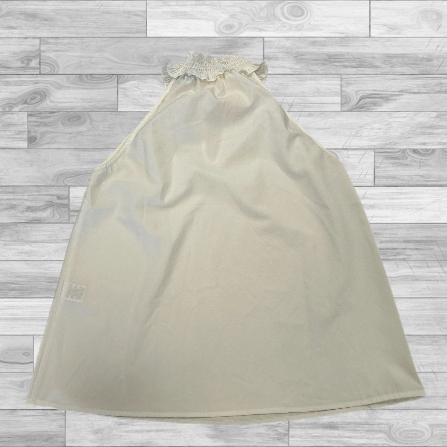 Top Sleeveless By Entro In White, Size: S