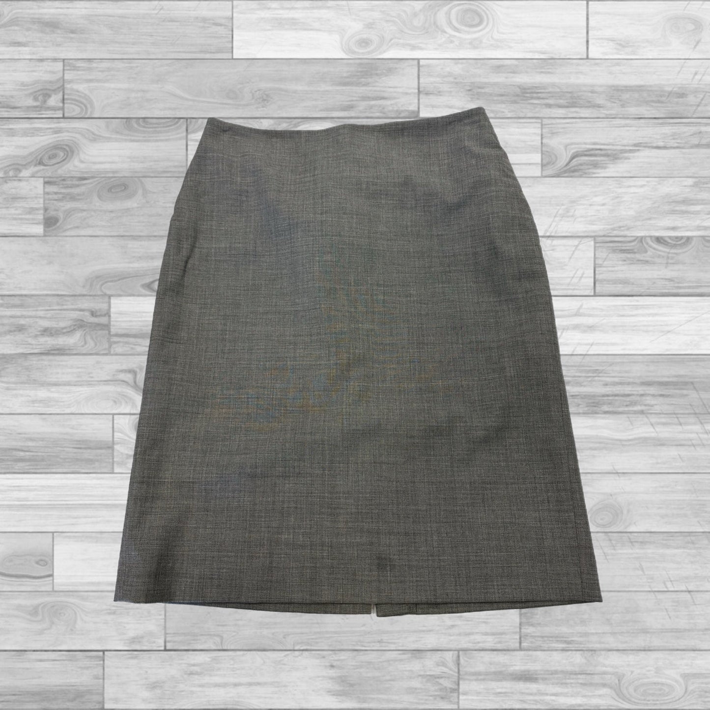 Skirt Mini & Short By Talbots In Grey, Size: 4