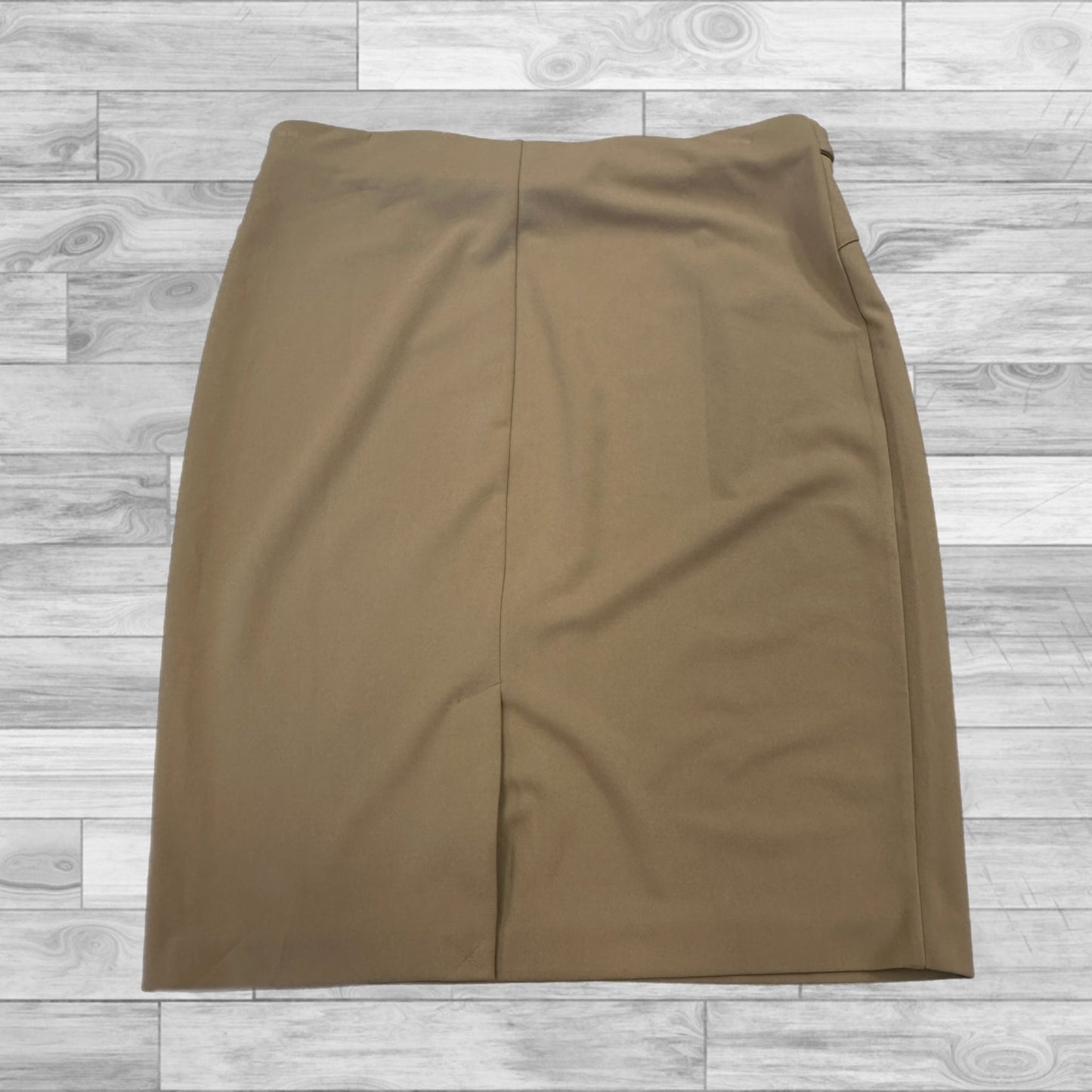 Skirt Mini & Short By Clothes Mentor In Brown, Size: L