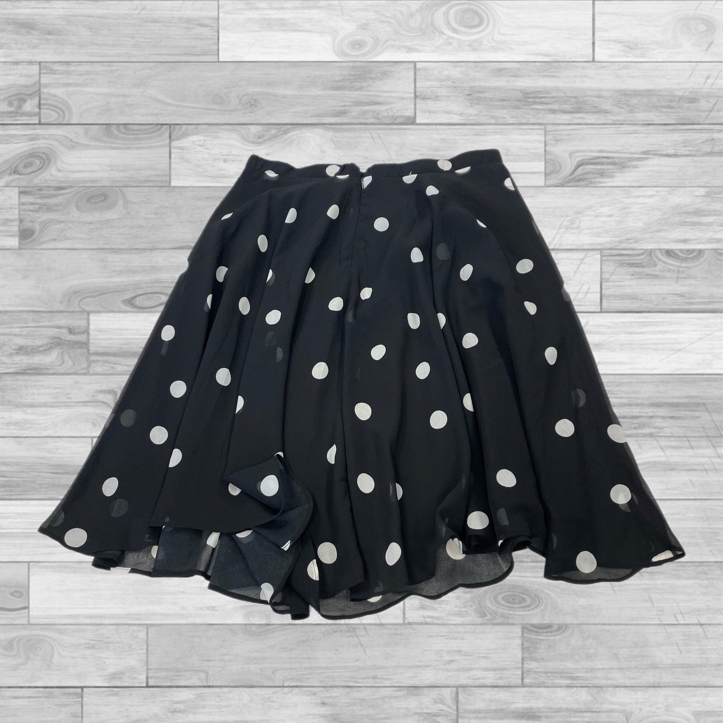 Skirt Mini & Short By Premise In Polkadot Pattern, Size: 8