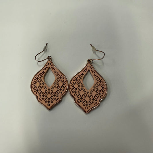 Earrings Dangle/drop By Clothes Mentor