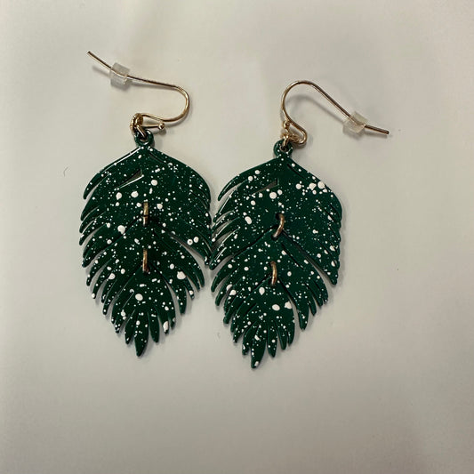 Earrings Dangle/drop By Clothes Mentor