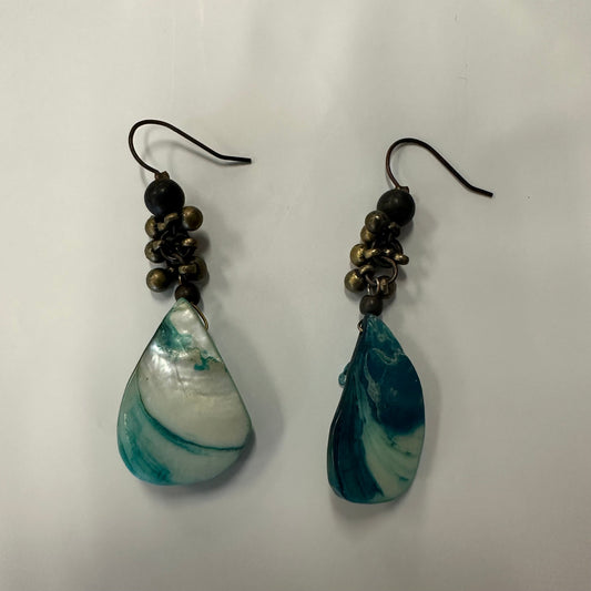 Earrings Dangle/drop By Clothes Mentor