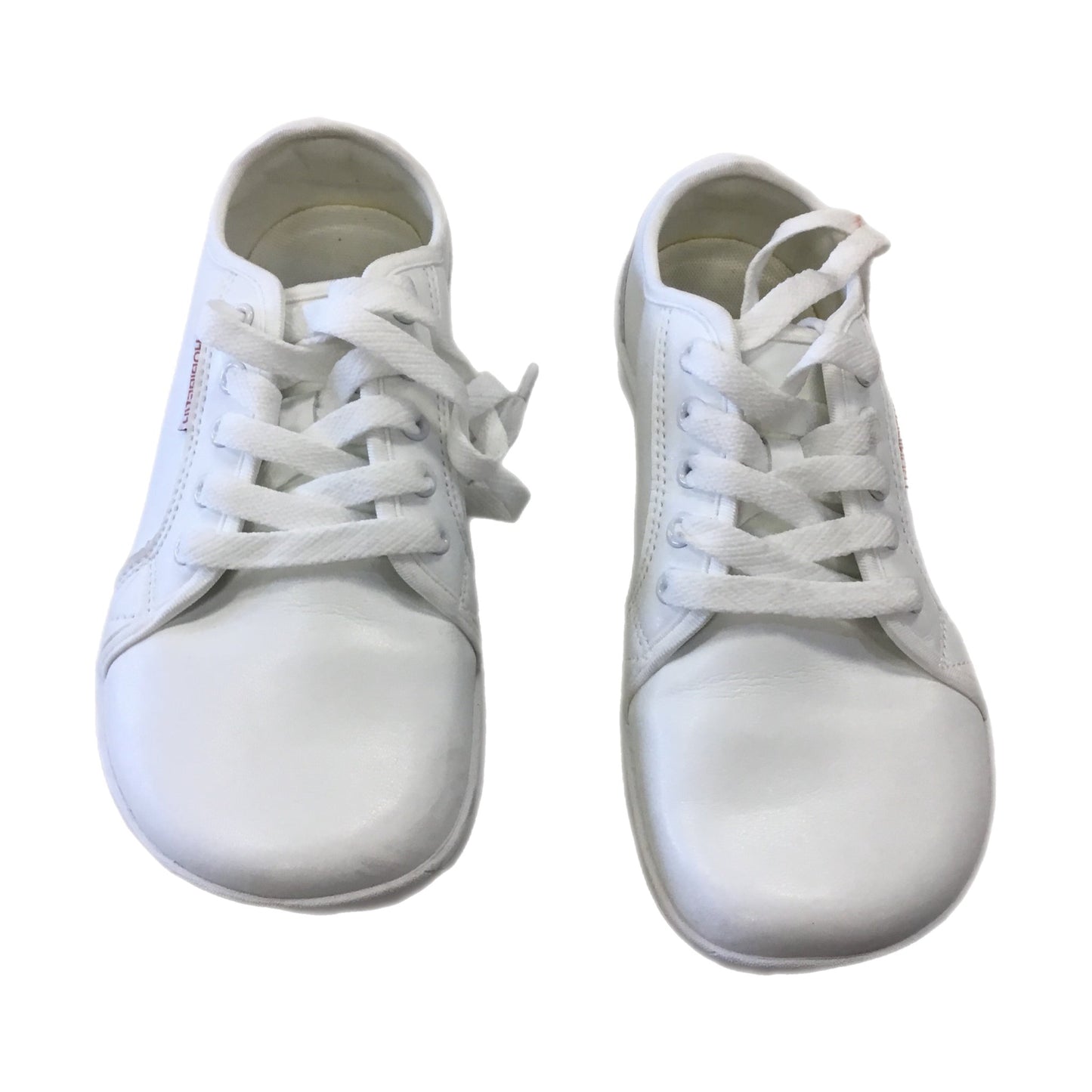 Shoes Sneakers By Clothes Mentor In White, Size: 7.5