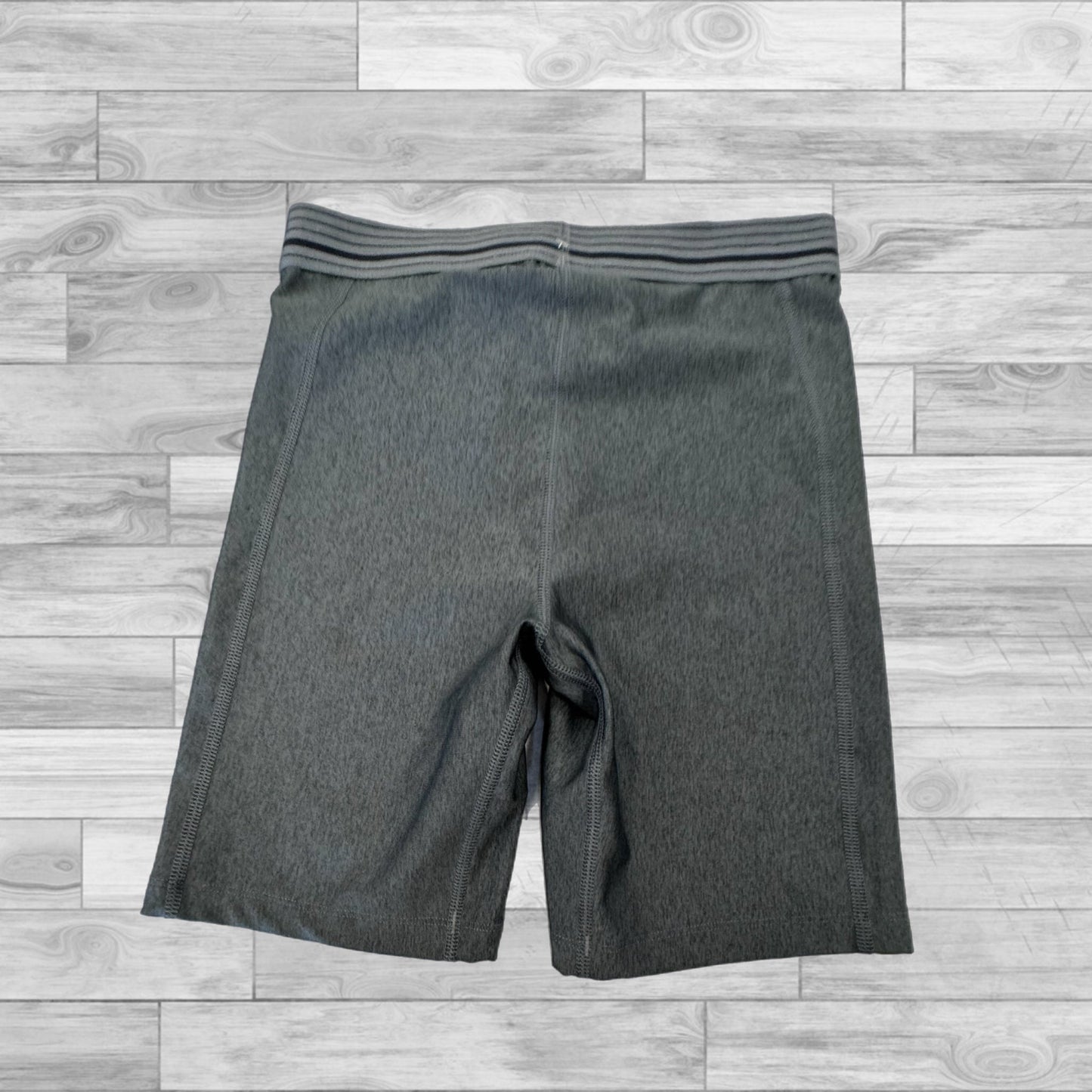 Athletic Shorts By Under Armour In Grey, Size: Xs