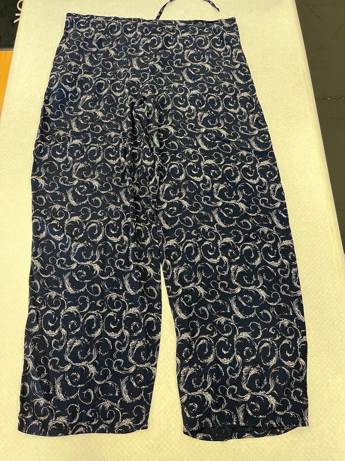 Pants Palazzo By Ann Taylor In Navy, Size: S