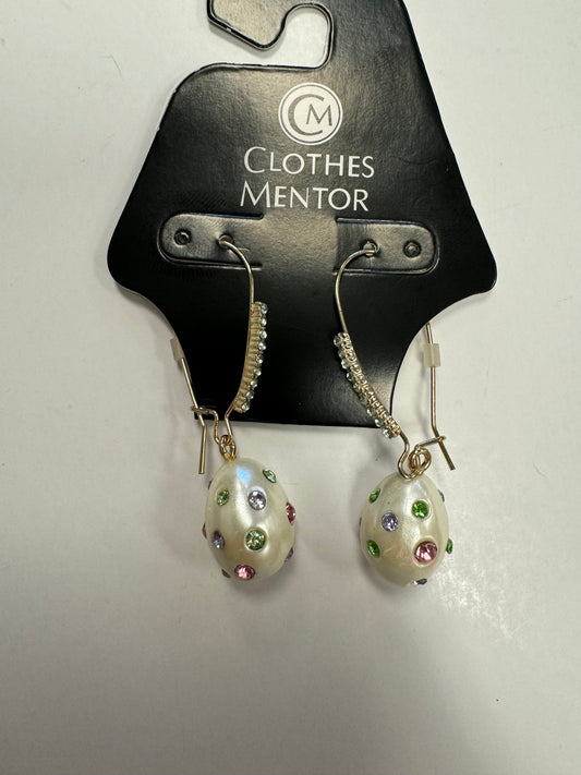 Earrings Dangle/drop By Clothes Mentor