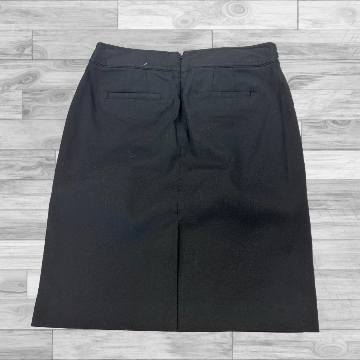 Skirt Mini & Short By White House Black Market In Black, Size: 4