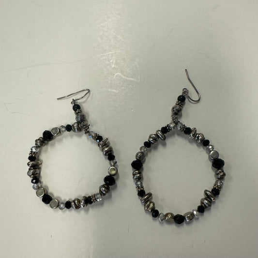 Earrings Dangle/drop By Clothes Mentor