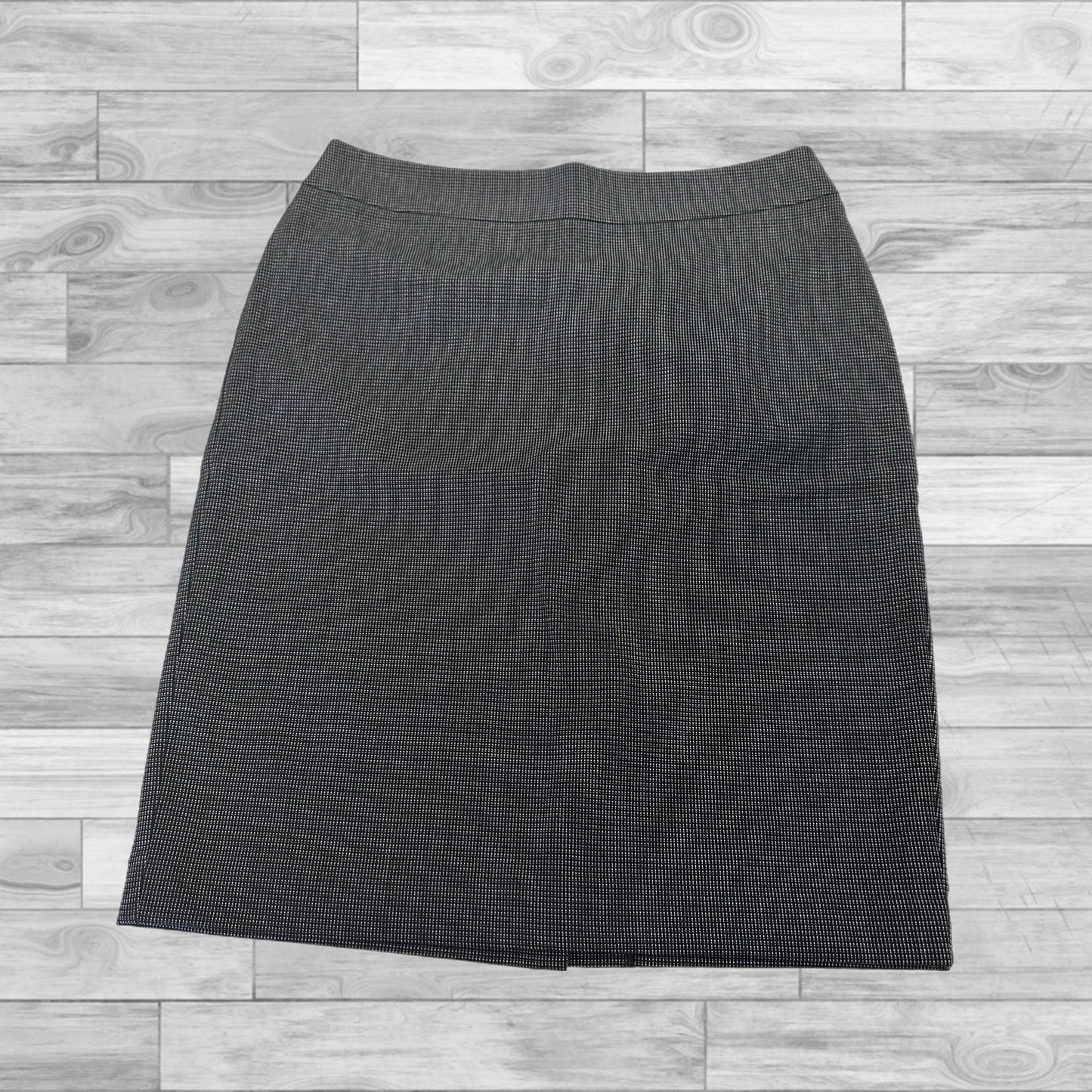 Skirt Mini & Short By Loft In Grey, Size: 4p