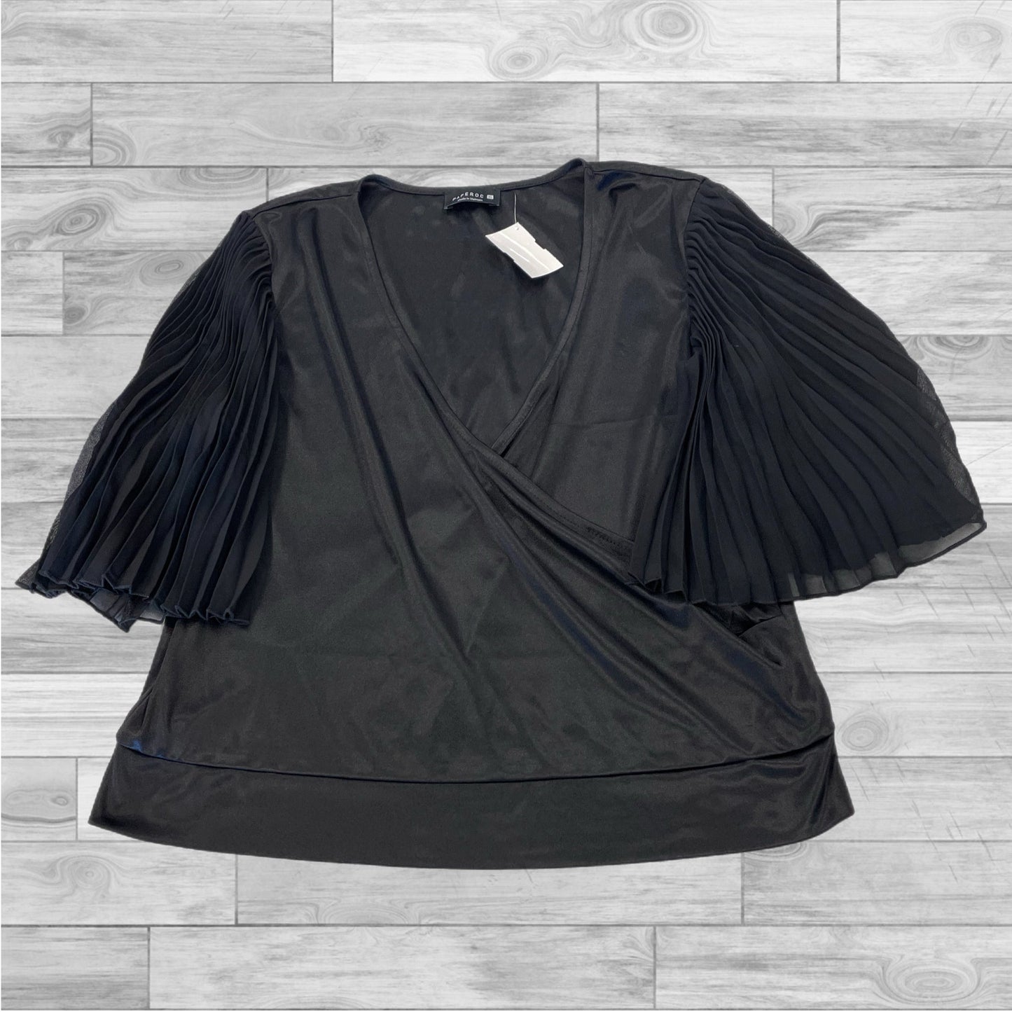 Top Short Sleeve By Clothes Mentor In Black, Size: Xl