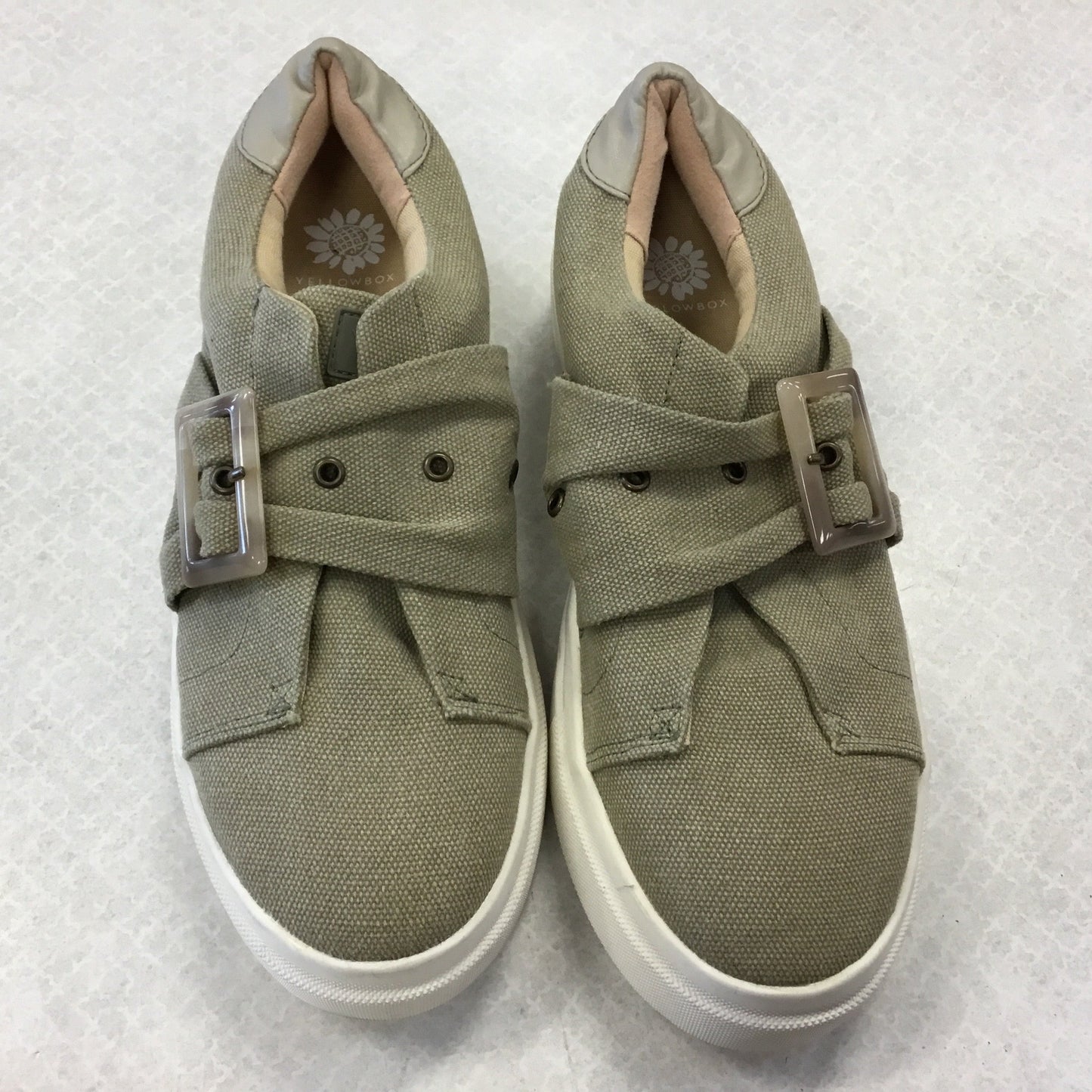 Shoes Flats By Yellow Box In Green & White, Size: 9