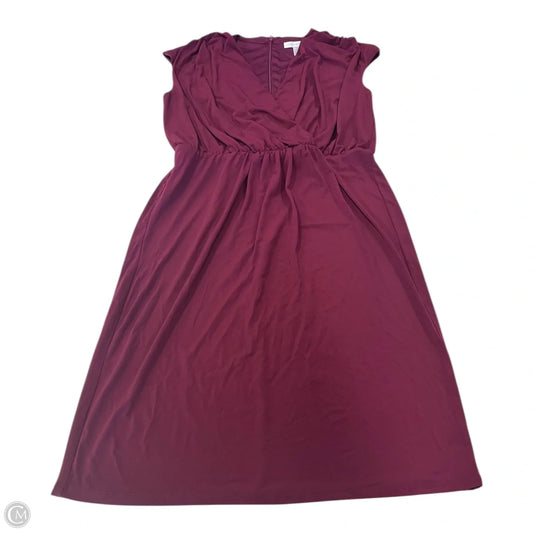 Dress Casual Short By London Times In Maroon, Size: S