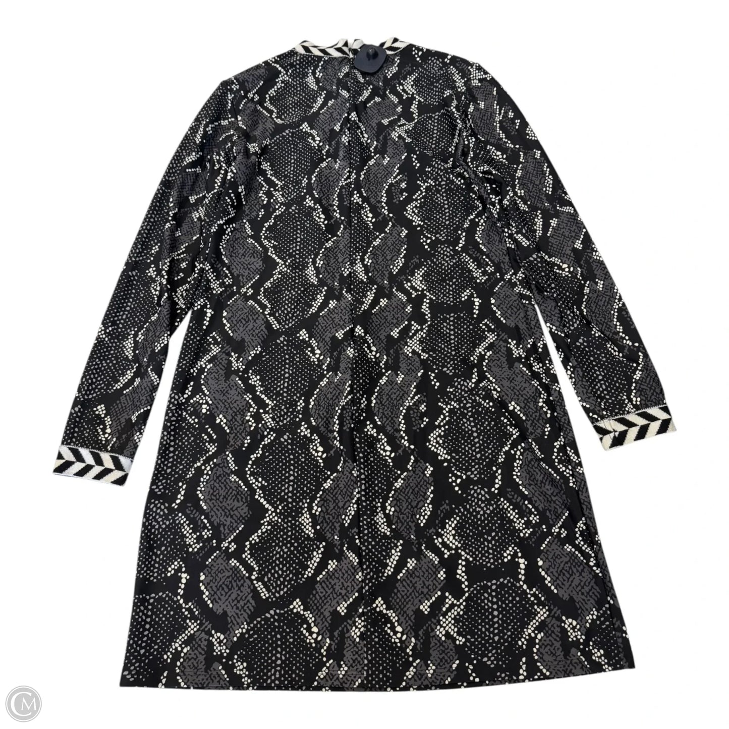 Dress Casual Short By Jude Connally In Grey, Size: Xl