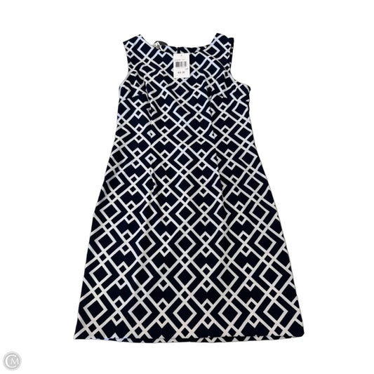 Dress Casual Short By Connected Apparel In Blue & White, Size: 12p