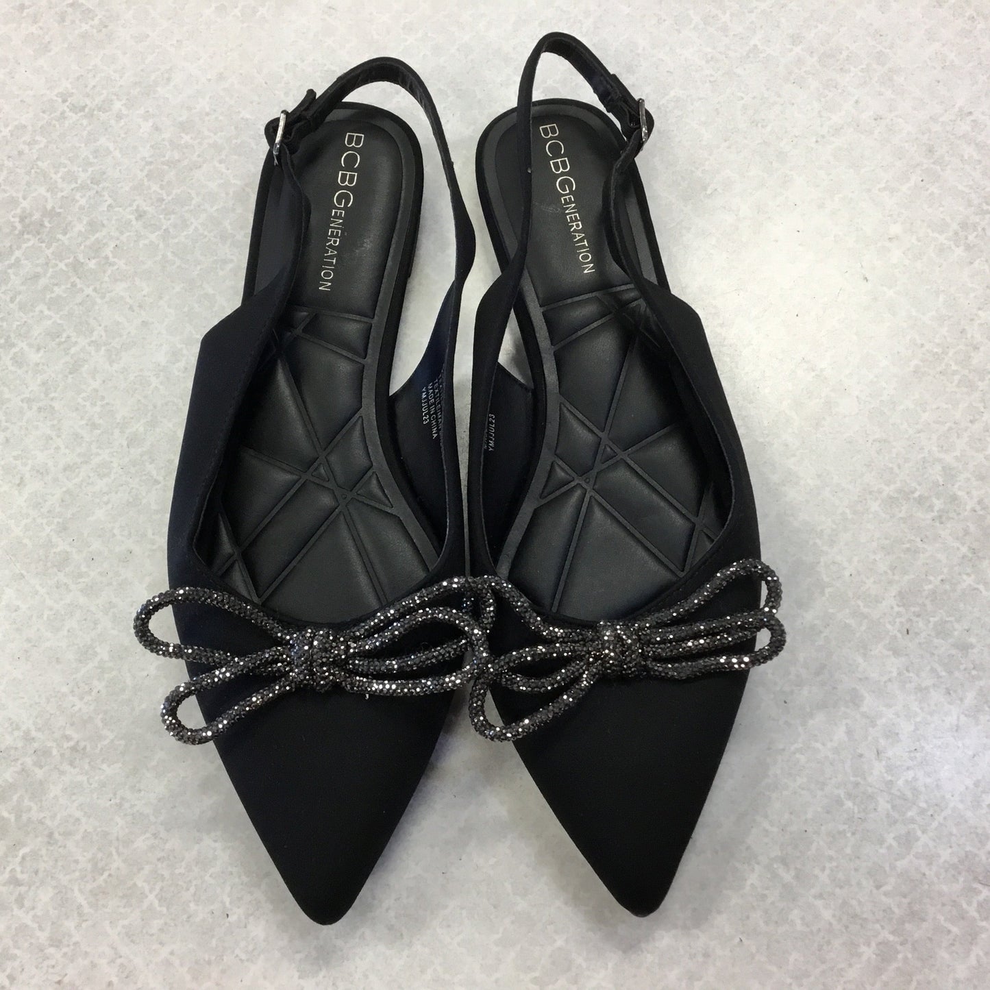 Shoes Flats By Bcbg In Black, Size: 6.5