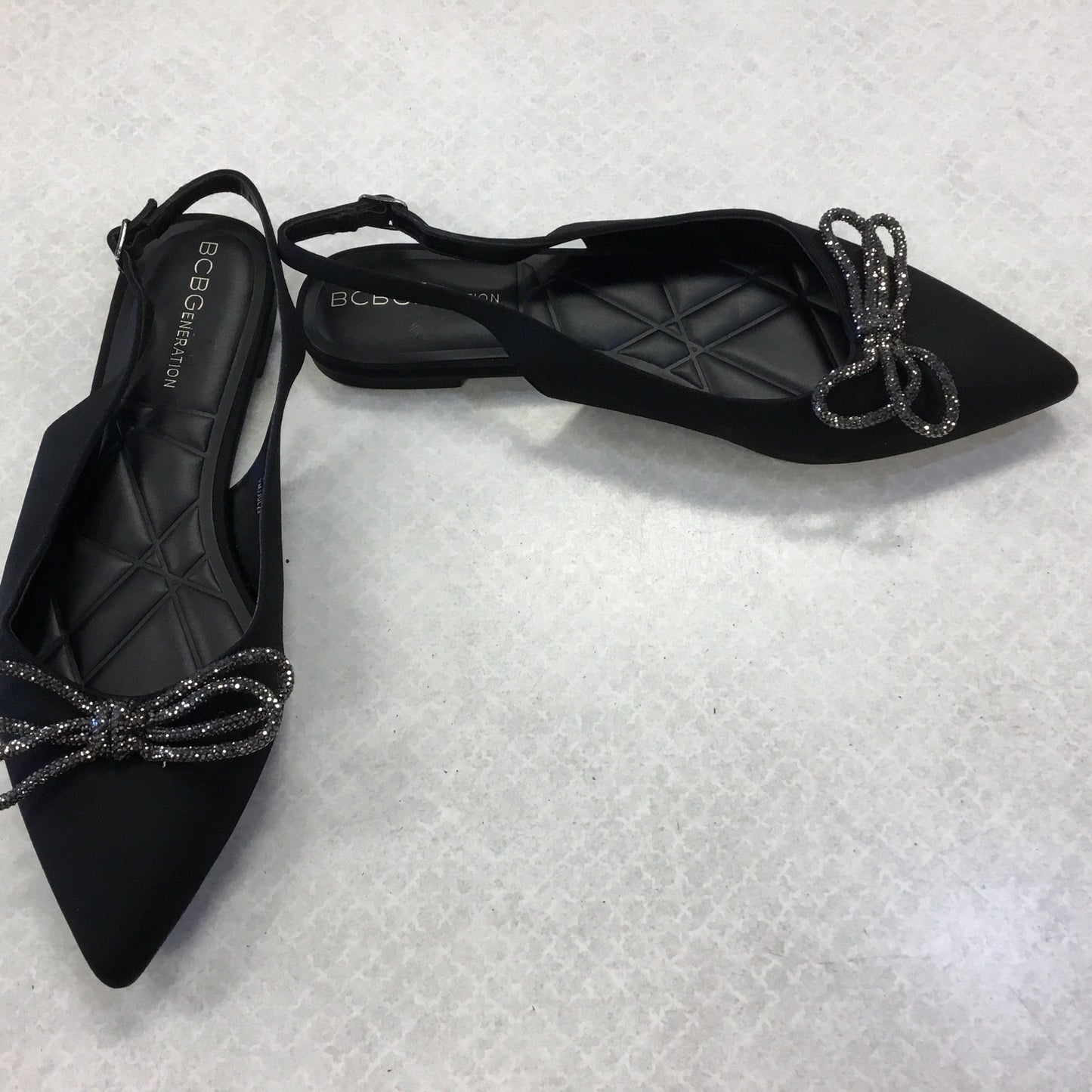 Shoes Flats By Bcbg In Black, Size: 6.5