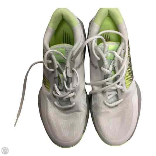 Shoes Athletic By New Balance In White & Yellow, Size: 9.5