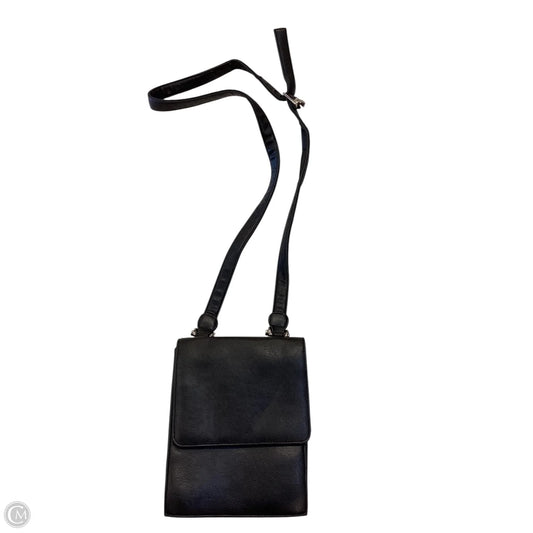 Crossbody By Clothes Mentor, Size: Medium