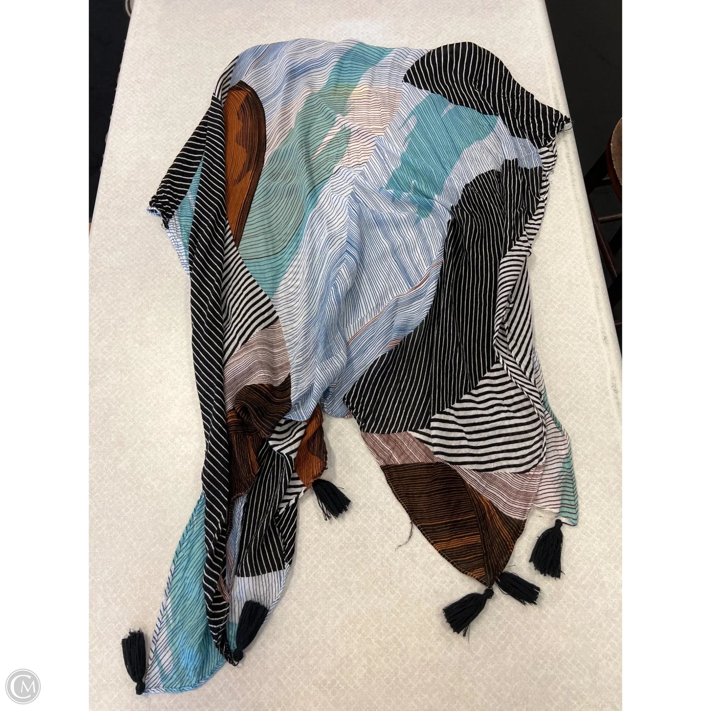 Shawl By Clothes Mentor In Multi-colored