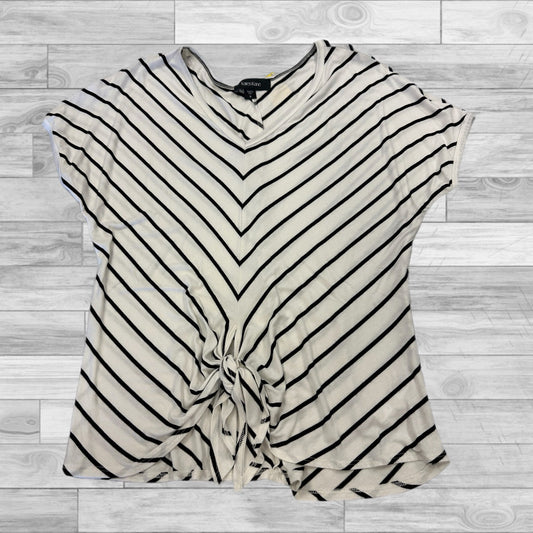 Top Short Sleeve By Karen Kane In Striped, Size: S