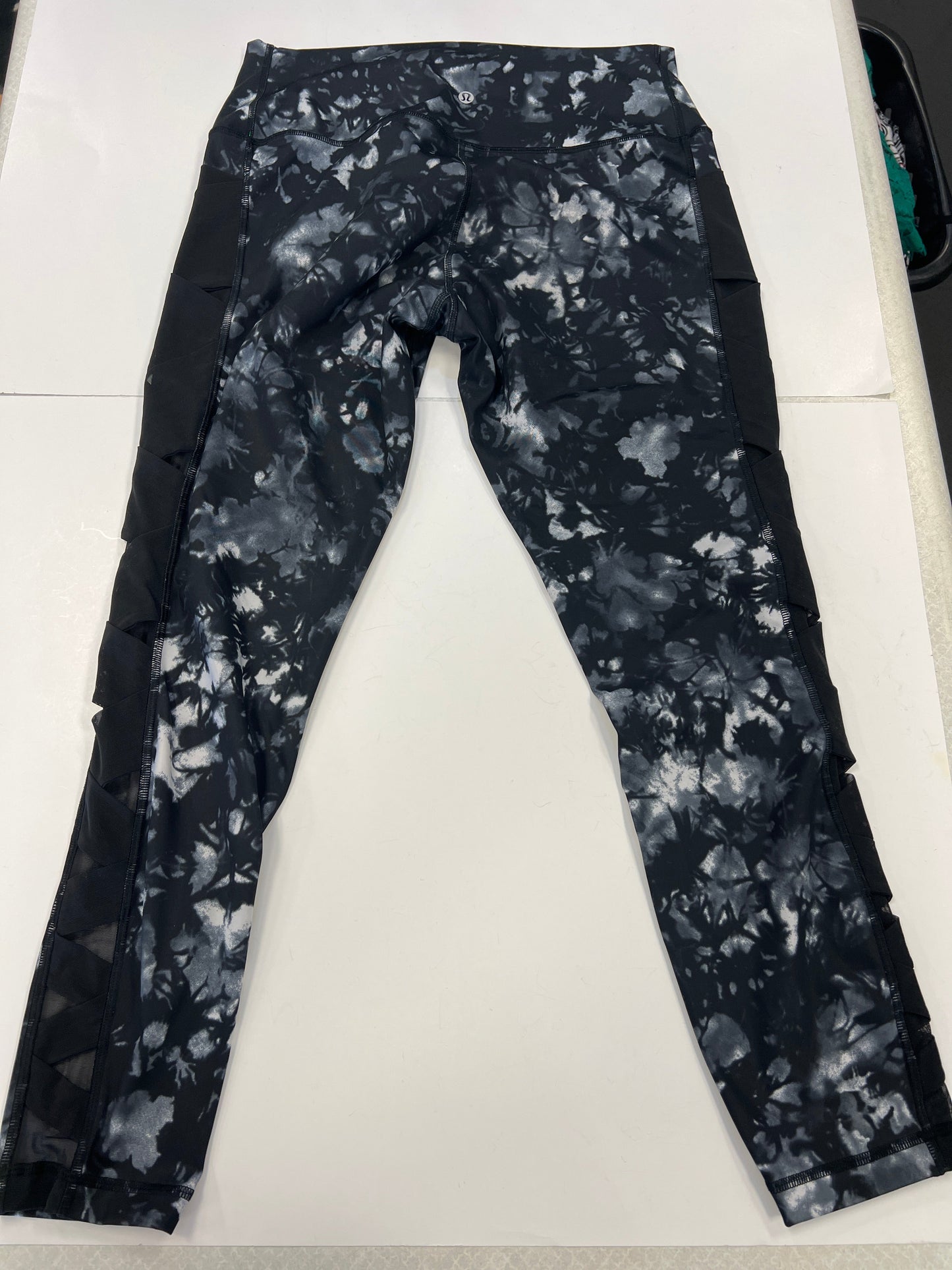 Black & Grey Athletic Pants Lululemon, Size L