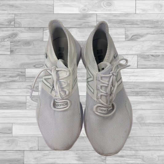 White Shoes Athletic New Balance, Size 10