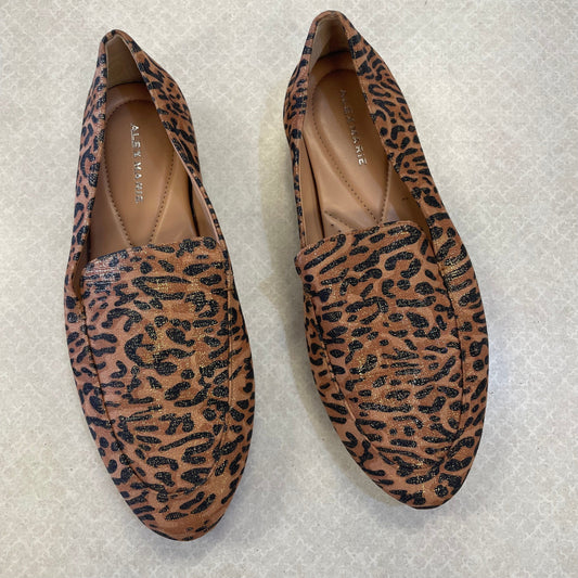 Shoes Flats By Alex Marie In Animal Print, Size: 8.5