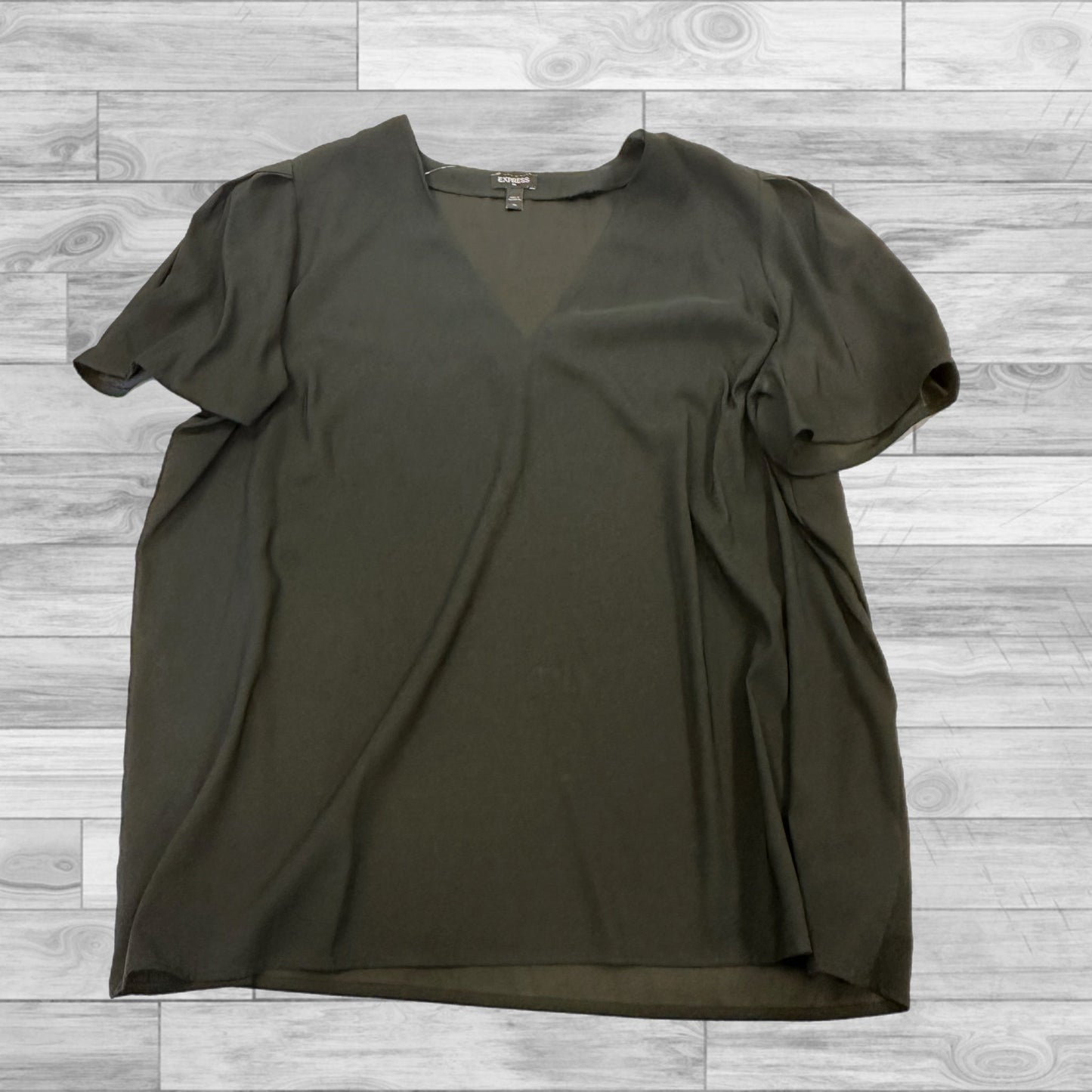 Top Short Sleeve By Express In Black, Size: Xl