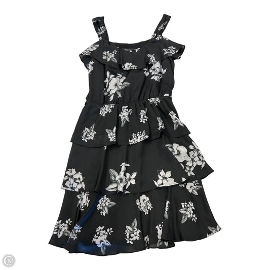 Dress Casual Short By White House Black Market In Black, Size: 2